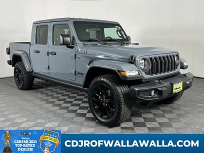 Used 2024 Jeep Gladiator Sport