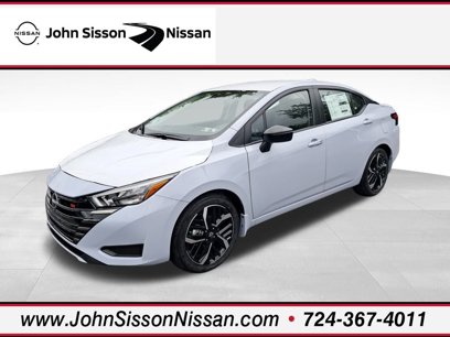 New 2025 Nissan Versa SR w/ Trunk Package