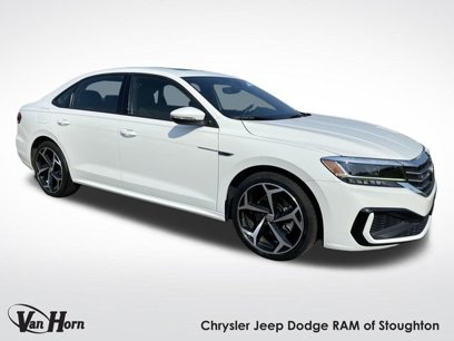 Used 2021 Volkswagen Passat 2.0T R-Line