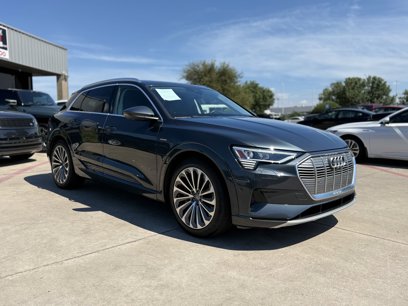 Used 2019 Audi e-tron Prestige w/ Prestige Package