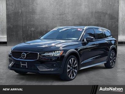 Used 2023 Volvo V60 B5 Cross Country Ultimate