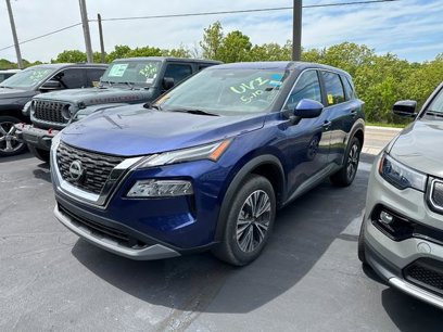 Used 2023 Nissan Rogue SV