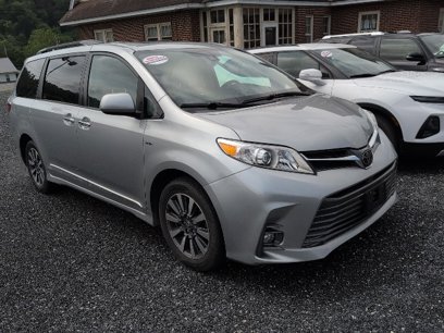Certified 2020 Toyota Sienna XLE