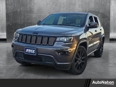 Used 2017 Jeep Grand Cherokee Altitude