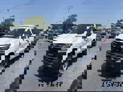 New 2025 Chevrolet Colorado W/T