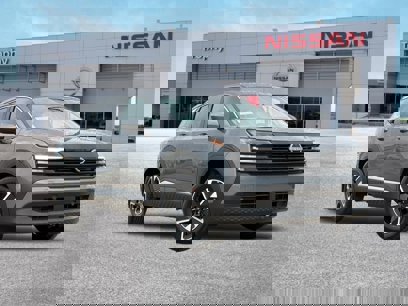 New 2025 Nissan Kicks SV