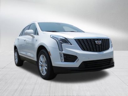 New 2025 Cadillac XT5 Luxury