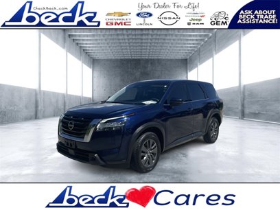 Used 2022 Nissan Pathfinder S w/ Cargo Package