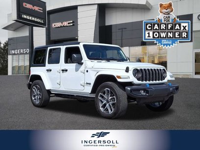 Used 2024 Jeep Wrangler Unlimited w/ Convenience Group