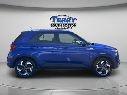 Used 2023 Hyundai Venue SEL