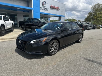 Used 2023 Nissan Altima 2.0 SR