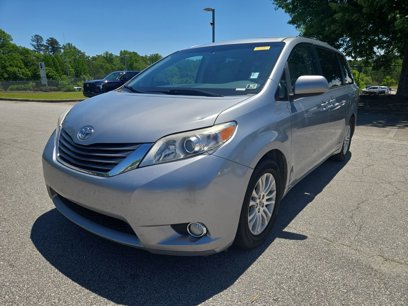 Used 2014 Toyota Sienna XLE