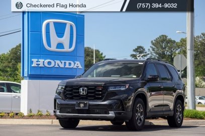 New 2025 Honda Pilot TrailSport