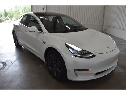 Used 2018 Tesla Model 3 Mid Range