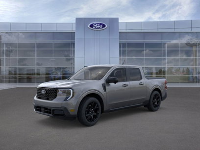 New 2025 Ford Maverick Lariat w/ Black Appearance Package