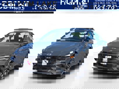 New 2025 Hyundai Elantra SEL
