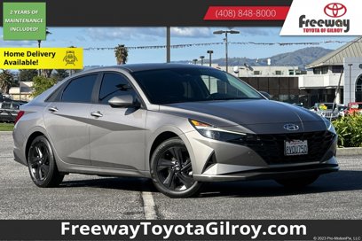 Used 2021 Hyundai Elantra Blue