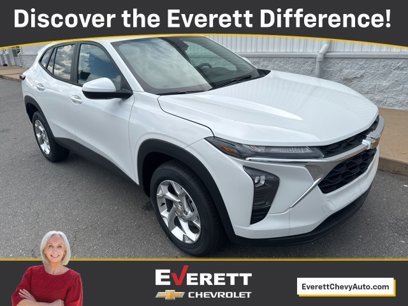 New 2025 Chevrolet Trax LS w/ LS Convenience Package