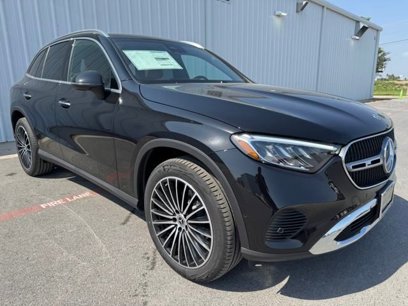New 2025 Mercedes-Benz GLC 300