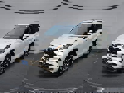 Used 2021 Toyota Highlander XLE