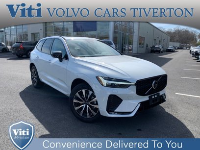 New 2025 Volvo XC60 B5 Core w/ Climate Package