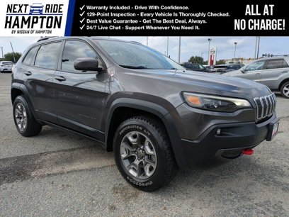 Used 2019 Jeep Cherokee Trailhawk w/ Comfort/Convenience Group