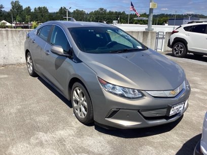 Used 2017 Chevrolet Volt Premier w/ Driver Confidence II Package