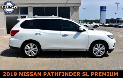 Used 2019 Nissan Pathfinder SL w/ SL Premium Package