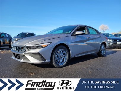 New 2025 Hyundai Elantra Blue
