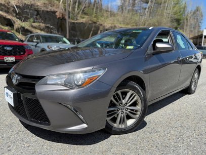 Used 2017 Toyota Camry SE