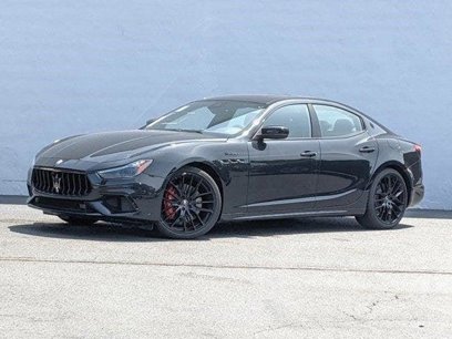 New 2023 Maserati Ghibli Modena Q4