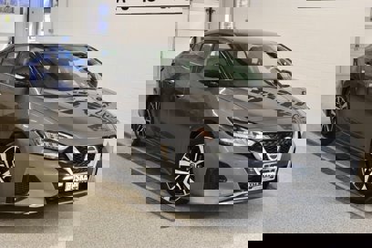 Used 2021 Nissan Maxima 3.5 SV w/ Floor Mat Group
