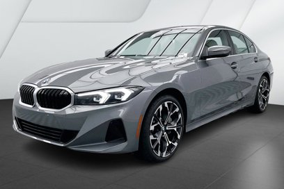 New 2025 BMW 330i xDrive Sedan w/ Convenience Package