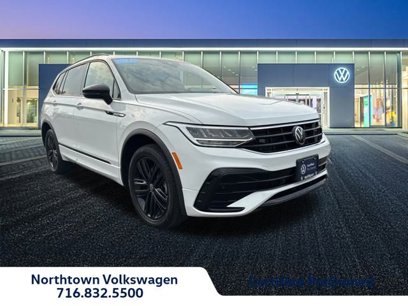 Certified 2022 Volkswagen Tiguan SE R-Line