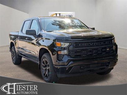 New 2025 Chevrolet Silverado 1500 Custom w/ Turbomax Blackout Package
