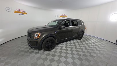 Used 2022 Kia Telluride SX w/ SX Prestige Package