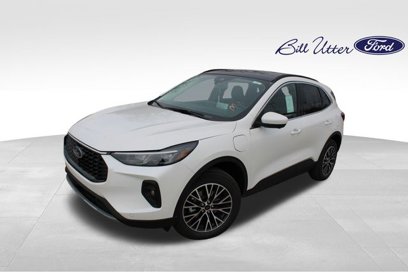 New 2025 Ford Escape SE