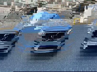 Certified 2025 Volvo V90 B6 Cross Country Ultra