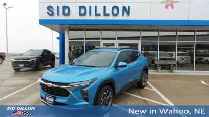 New 2025 Chevrolet Trax LT w/ Sunroof Package