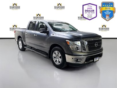 Used 2018 Nissan Titan SV w/ SV Convenience Package