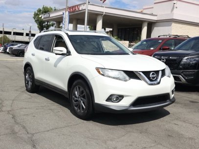 Used 2016 Nissan Rogue SL w/ SL Premium Package