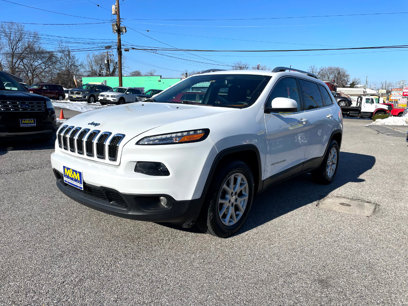 Used 2016 Jeep Cherokee Latitude w/ Safety/Convenience Group