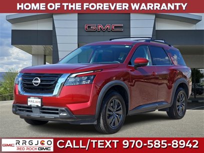 Used 2023 Nissan Pathfinder SV