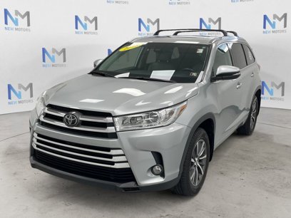 Used 2018 Toyota Highlander SE