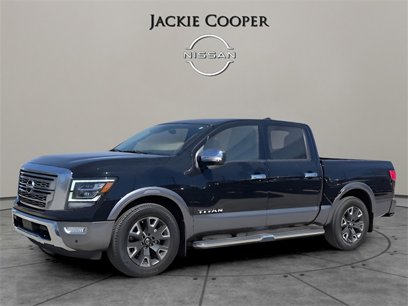 Certified 2023 Nissan Titan Platinum Reserve w/ Moonroof Package