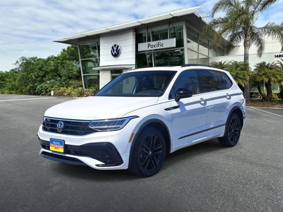 Used 2022 Volkswagen Tiguan SE R-Line