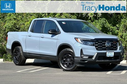 New 2025 Honda Ridgeline TrailSport+