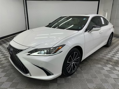 Used 2022 Lexus ES 300h w/ Premium Package