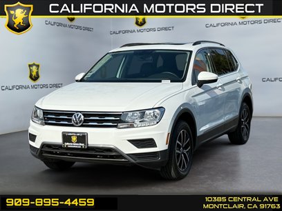 Used 2021 Volkswagen Tiguan SE w/ Panoramic Sunroof Package