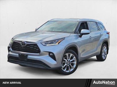 Used 2023 Toyota Highlander Limited